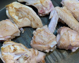 Foto langkah ke 1 dari resep Ayam Adun (Ajem Adun) Khas Madura.