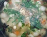 Foto langkah ke 5 dari resep Sop Duo Bakso Ikan dan Wortel (No MSG).