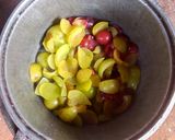 A picture of step 2 of Red plum & Mango Jam# Author Marathon#.