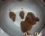 A picture of step 2 of Pumpkin Seeds Brittle/Chikki.
