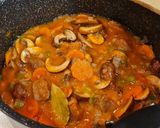 Foto del paso 5 de la receta Ternera guisada con champiñones y zanahorias