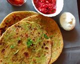 A picture of step 5 of Broccoli Paratha.