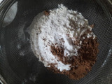 Hearty Chocolate-Beetroot Muffins (Eggless)