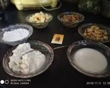 A picture of step 1 of Apple walnut shrikhand.