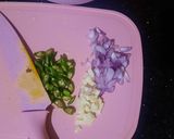 Foto langkah ke 3 dari resep Indomie goreng legit.
