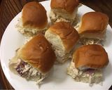 A picture of step 6 of Crockpot Chicken Bacon Ranch sliders.