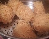 صورة لخطوة 2 من وصفة رشتة بمرق احمر