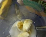 Foto langkah ke 2 dari resep Pisang smothies.