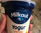 Foto del paso 1 de la receta: Torta de yogur + alguna fruta