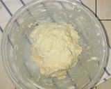 Foto langkah ke 3 dari resep Adonan Roti tanpa Ulen dengan Margarin.