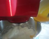 Foto langkah ke 5 dari resep Bolu Putih Telur.