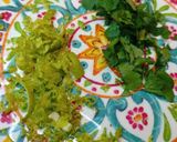 Foto del passaggio 6 della ricetta Tagliolini alla liquirizia con colatura di alici e lime
