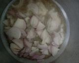 A picture of step 2 of Achari Bhindi 🌿🏵🌿.