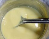 A picture of step 2 of Mango custard.