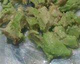 Foto del paso 1 de la receta: Palta y algo más en ensalada