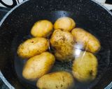 Foto langkah ke 3 dari resep Kroket Kentang isi Udang.