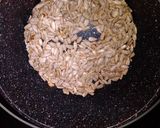 Foto del paso 1 de la receta: Pipas con miel
