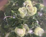 Foto langkah ke 3 dari resep Sayur Bayam Oyong Kuah.