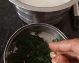 A picture of step 3 of Bathua Raita.