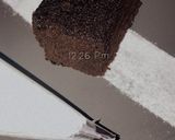 Foto langkah ke 4 dari resep Choco Cake Slice.