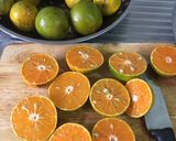 รูปขั้นตอนการทำที่ 2 ของ “น้ำส้มสด”