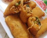 A picture of step 11 of Bread chicken veg noodles pockets.