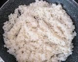 Foto del paso 3 de la receta: Arroz blanco con calamares en su tinta