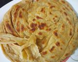 A picture of step 5 of Lachha paratha.