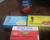 Foto del paso 1 de la receta: Latas con dos panes y tomate de lata