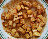 Foto del paso 1 de la receta: Salmón especiado con papas en freidora de aire