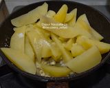 Foto langkah ke 2 dari resep Garlic Potatoes With Oregano.
