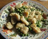 Foto del paso 15 de la receta: Ñoquis 2 con roque y alberjas dijo Lucho