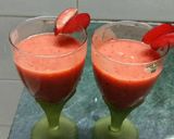 A picture of step 6 of Plum mango smoothie.