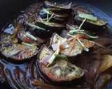 Foto del paso 6 de la receta: Berenjenas🍆 en salsa de cebollas🌶 picante🤔