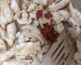 A picture of step 4 of My Chicken with Salt, Pepper Seasoning with Chilli 🥰.