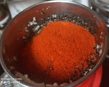 कारेळ्यची चटणी (karlyachi chuthey recipe in marathi) रेसिपी स्टेप 3 फोटो 