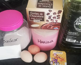 Foto del paso 1 de la receta: Bizcocho de petitsuisse de plátano con gotas de chocolate