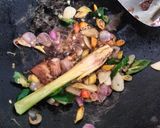 Foto langkah ke 3 dari resep Oseng pindang cabe ijo.