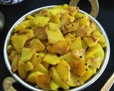 A picture of step 8 of Batatyaachya kaachryaa (stir fry potato vegetable).