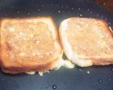 A picture of step 4 of Egg 🧀 cheese bread 🍞 😋 😍.