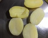 A picture of step 1 of Bread Pakoda.