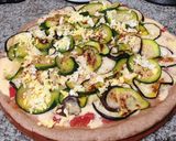 Foto del paso 10 de la receta: Pizza integral con vegetales y huevo 🍕🍆🥚