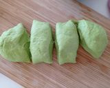 Foto langkah ke 5 dari resep Vegan Spinach Bread.