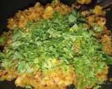 A picture of step 5 of Aloo Kachori.
