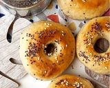 Foto del paso 1 de la receta: Deliciosos pan Bagel 🥯