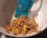 Foto del paso 10 de la receta: Empanadas semi integrales rellenas de proteína de soja