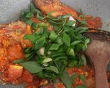 Foto langkah ke 3 dari resep Ikan Nila Sambal Kemangi.
