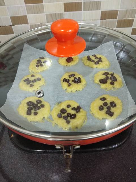 Langkah-langkah untuk membuat Cara bikin Coconut Cookies - Kukis Santan - Takaran Sendok - No Oven