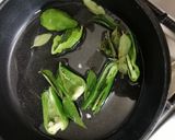 A picture of step 16 of Mix veggies gravy.