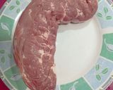 Foto del paso 3 de la receta: Solomillo de cerdo relleno con salsa de champiñones y manzana